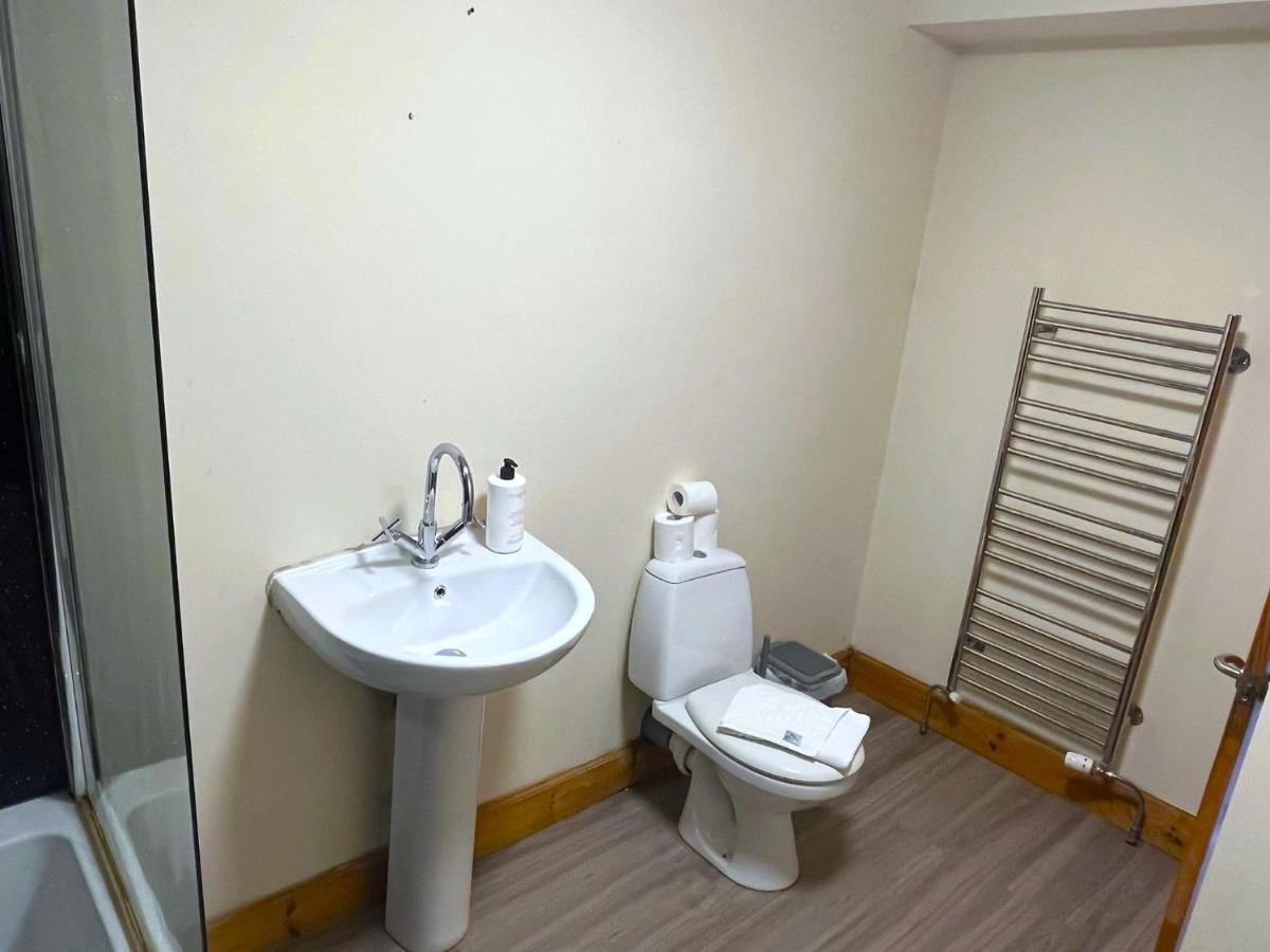 Elegant 2 Bedroom Chalet Единбург Екстер'єр фото